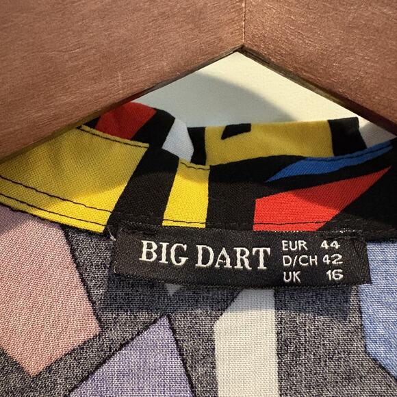 Big Dart Top Women Size US 12 Colorful Abstract Geometric Retro Graffiti Pop Art - Picture 2 of 10